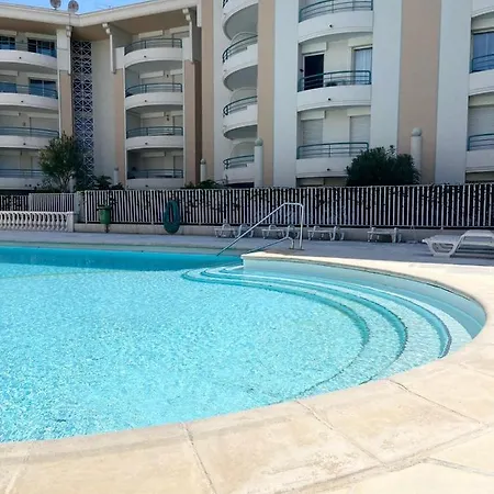 Cesaree Port Avec Piscine Apartment Frejus