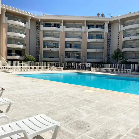 Cesaree Port Avec Piscine Apartment *